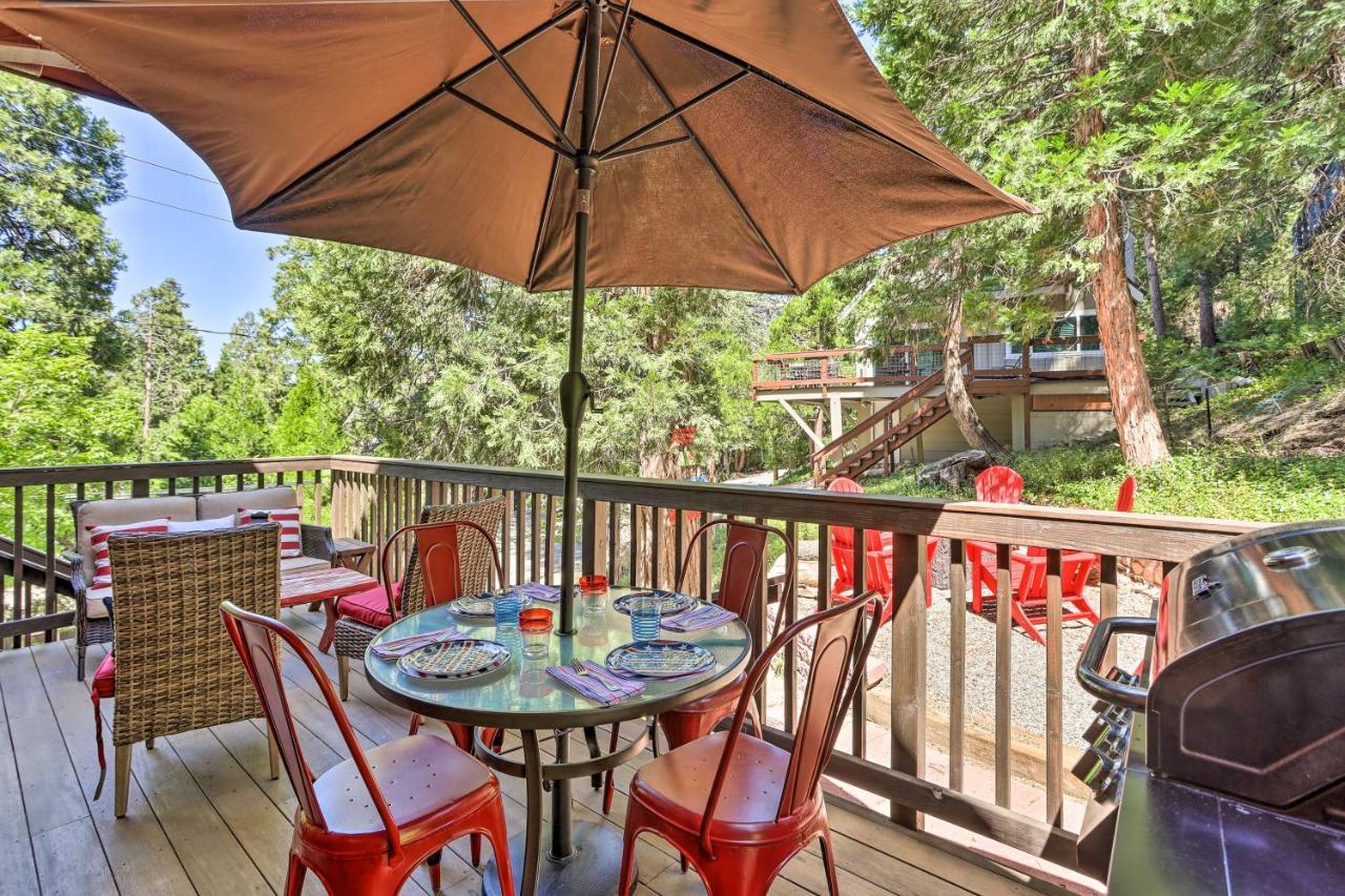 Steps To Lake Cabin With Deck In Lake Arrowhead Villa Esterno foto