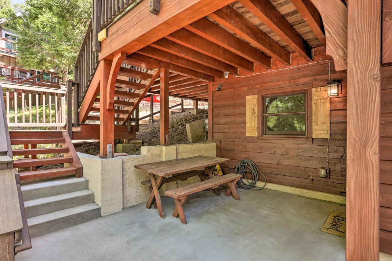 Steps To Lake Cabin With Deck In Lake Arrowhead Villa Esterno foto